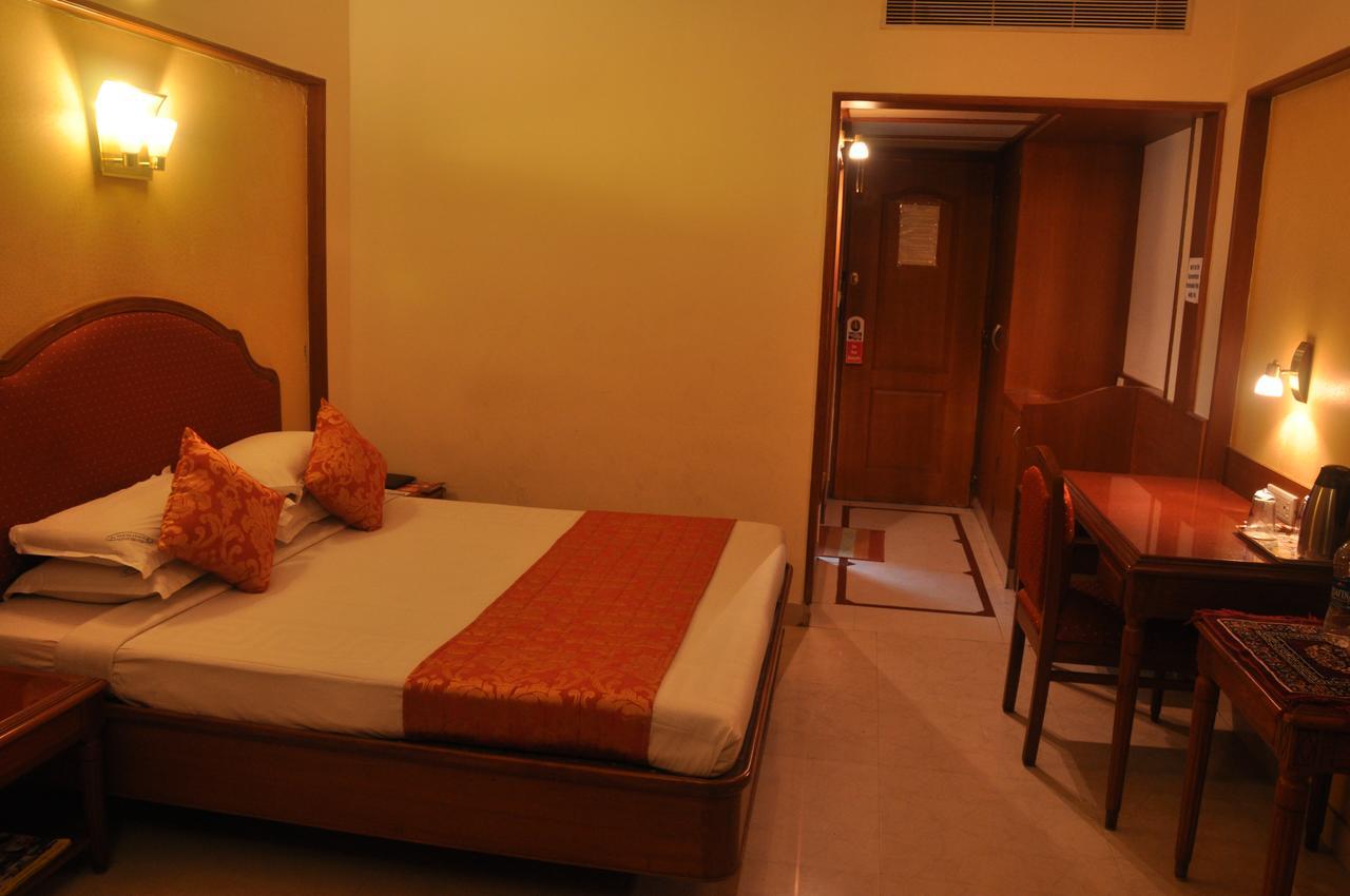 Darling Residency Hotel Vellore Exterior photo