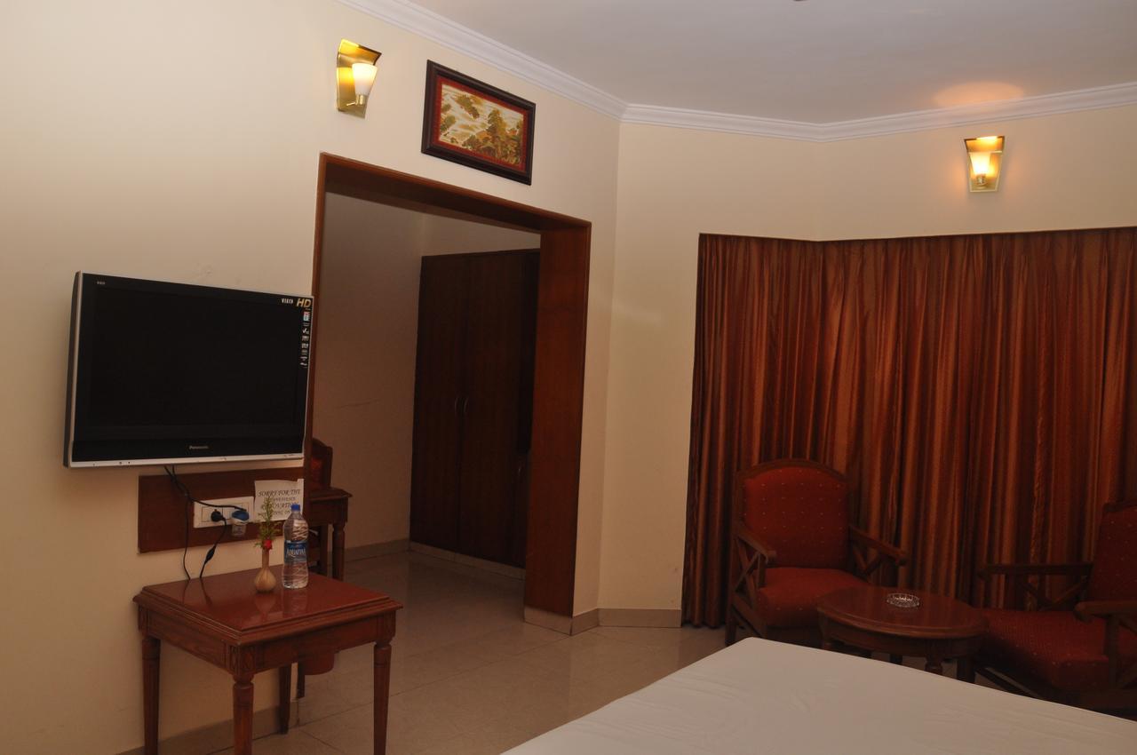 Darling Residency Hotel Vellore Exterior photo